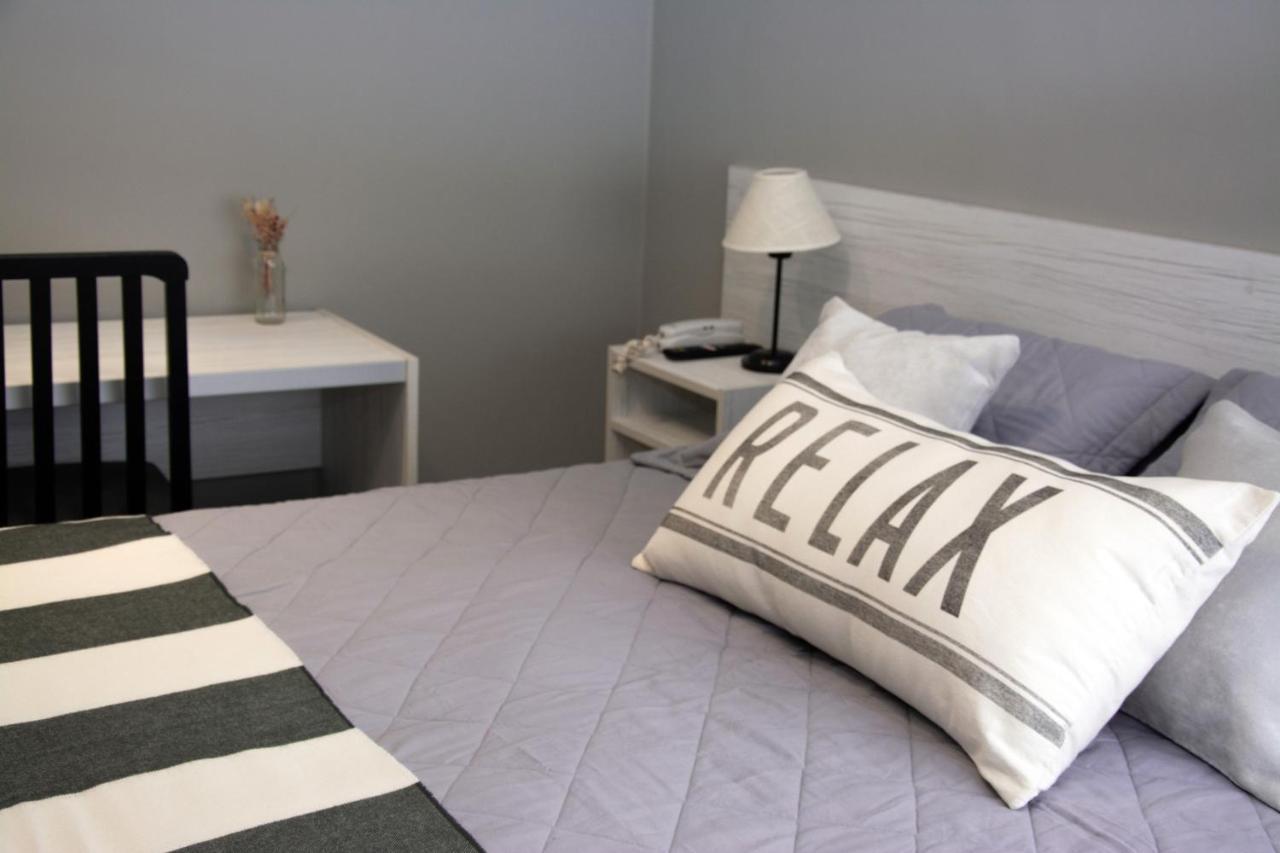 Paseo Bolivar Hotel Азул Екстериор снимка