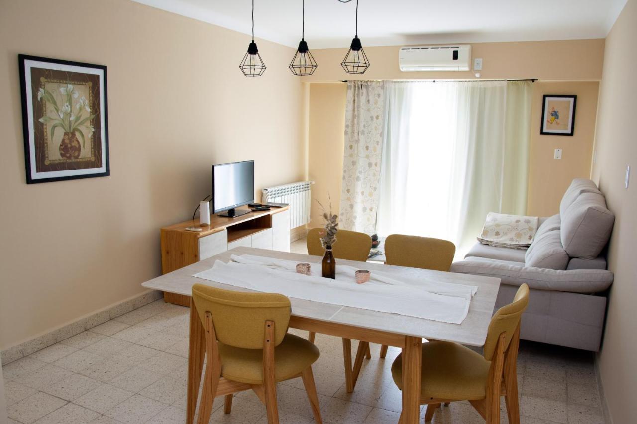 Paseo Bolivar Hotel Азул Екстериор снимка